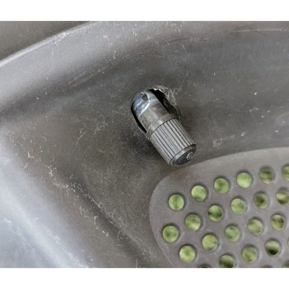 Orbit Baby 02 Stroller Rear Wheel Replacement Snaps In - Picture 8 of 16